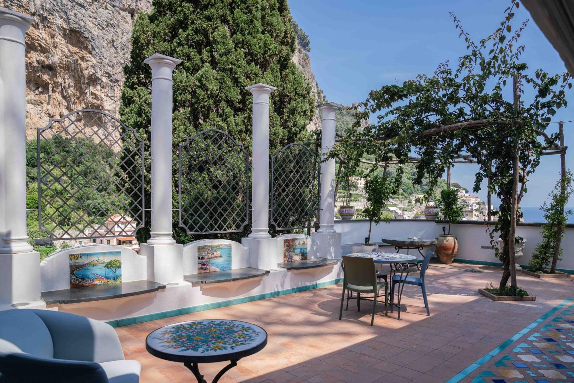 Hotel Villa Annalara Charme And Relax Amalfi Exterior foto